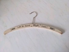 Alter, bedruckter Kleiderbügel "Bleyle"