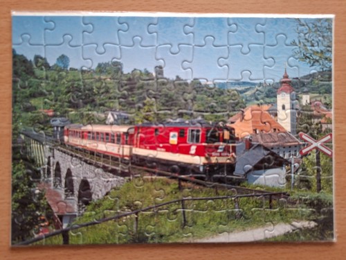 Puzzle diesel lokomotive - lokomotive, 2095
