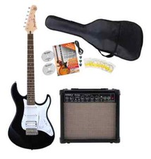 Starkes Yamaha Pacifica 012 BL Starter Set inkl. Amp Tasche E-Gitarre Black
