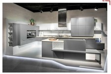 Einbauküche ELEMENTA Musterküche AV 2035 / Perlgrau mit Siemens Geräten