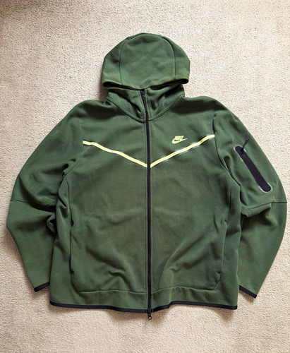 Nike tech fleece - nike, jacke