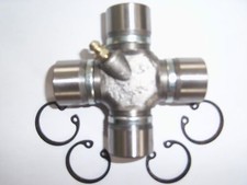 Kreuzgelenk Kardanwelle Mercedes Vito W639 24 x 74,5mm NEU mit Schmiernippel