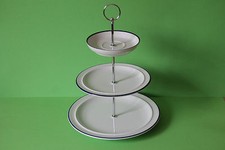 zauberhafte dreistöckige