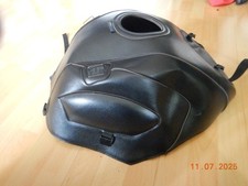 BAGSTER Tankschutzhaube Triumph Speed Triple 1050 Baujahr 2005-2010