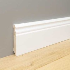 24 m Sockelleiste massiv altberliner Profil weiß lackiert 16 x 80 x 2400 mm
