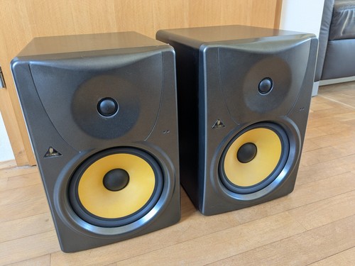 Paar behringer truth - 1, b1031a