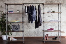 Begehbarer Schrank * Stahlrohr