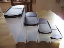 4 x Tupperware Eidgenossen Plus, versch. Größen, violetter Deckel