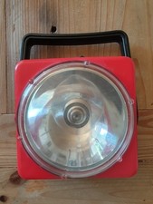 Vintage rote VARTA Taschenlampe mit Doppelgriff ca. 12 x 12 x 8 cm ohne Batterie