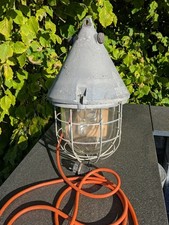 Sehr Große DDR Lampe Ex Fabriklampe Industrie Bunkerlampe  Gitterlampe EOW