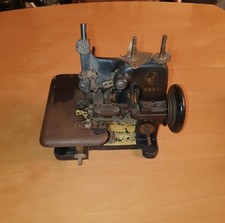 Adler Overlock-Nähmaschine 81-6,  Vintage 