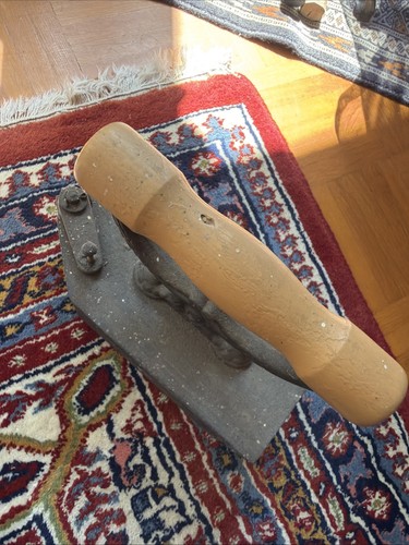 Antikes kohlebügeleisen - antikes,