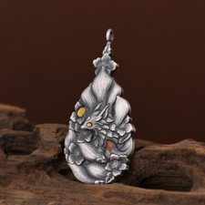 N05 Anhänger neunschwänziger Fuchs Fuchsgeist Fabelwesen Feinsilber Silber 999