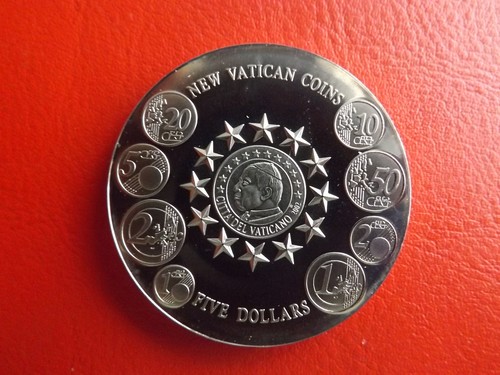 Liberia dollars 2004 new - *liberia, 5