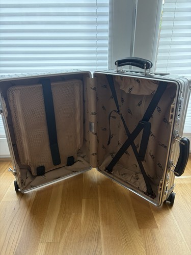 Rimowa classic flight - flight, cabin