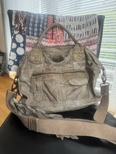 Ggl george gina lucy - -,