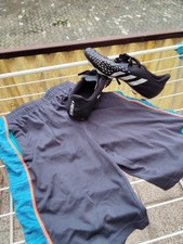 Adidas Predator Fußball Schuhe Für Jungs In Größe US7,5 Und Sportshorts