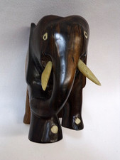 Elefant  Holz sehr  massiv