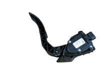 RENAULT CLIO IV (BH ) 1.5 DCI 180029347R Gaspedal