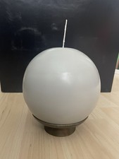 Große Kugelkerze Kerze in grau mit Untersetzer Durchmesser 12 cm Neu!