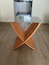 IKEA Beistelltisch / Nachttisch, Holz mit Glasplatte, klappbar 