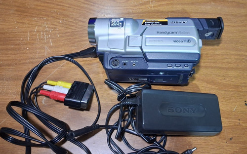 Sony ccd trv218e hi8 tape - ccd-trv218e,
