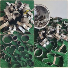 Viele alte Plätzchen Teig Ausstecher Weihnachtsdeko in Milupa Blechdose