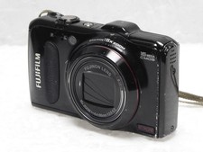 Fujifilm Finepix F550EXR 16MP