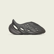 Yeezy Foam Runner Carbon
