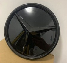 Grille Logo schwarz Dreifach