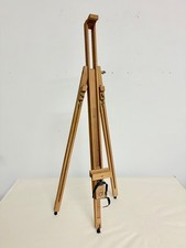 Malerei Atelier Staffelei aus