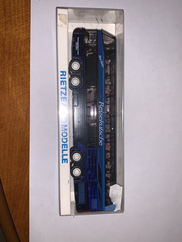 Rietze neoplan megaliner - 1:87,