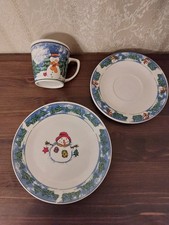 Weihnachtsgeschirr, Wintergeschirr, 6 Pers. WIE NEU !