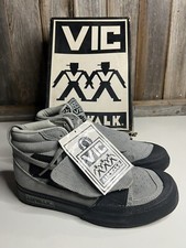Vintage NOS Airwalk VIC Victim