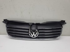 VW Passat 3BG - Kühlergrill Frontgrill Grill vorne 3B0853651L (04)