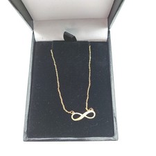 Amazon Essentials Halskette