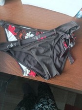 2 Bikinihosen  Esprit 38