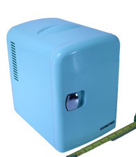 GOURMETmaxx Mini Kühlschrank Retro Türkis – 12V/240V – 16×26cm – funktioniert –