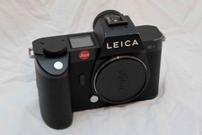 Leica SL2  | 47.0MP – gebraucht, technisch einwandfreier Zustand | OVP
