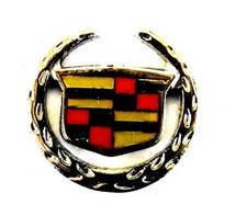 AUTO Pin / Pins - CADILLAC LOGO mit Kranz