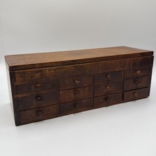 tolles Uhrmacher Schränkchen