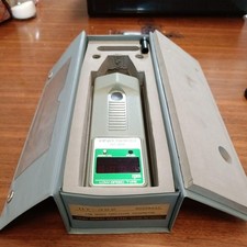 ONO SOKKI HT-322 Digitaler Präzisions-Handdrehzahlmesser mit Koffer