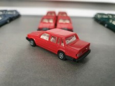 Volvo 740 760 1:87 IMU Modellauto rot