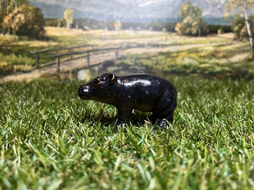 Aaa hippo hippopotamus made - aaa,