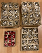 46 x DDR Baumbehang Christbaum Weihnachtsbaum Kugeln Silber Rot gebraucht