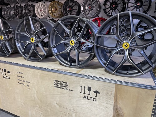 Original ferrari f12 diamond - original,