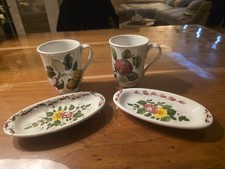 2 Teetassen und 2 kleine