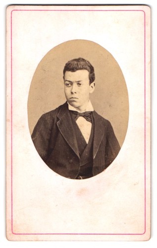 Fotografie junger bursche - fotografie,