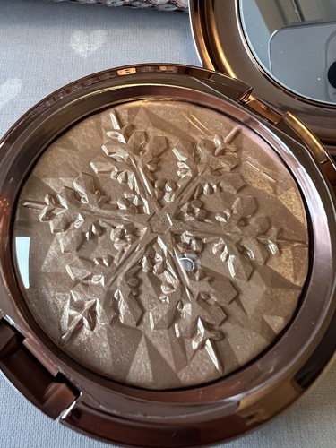 Mac whisper gilt - of,