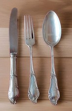 Besteck florales Dekor antik